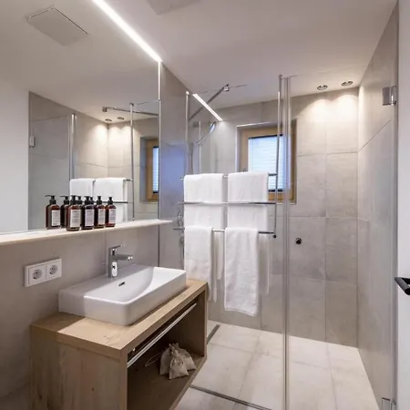 Remarkable 6-bed House In Sankt Anton Am Arlberg Дом отдыха *